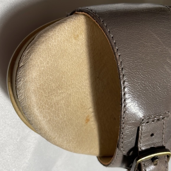 Dansko Size 37 Leather Taupe Adjustable Buckle Strappy Sandals - Picture 6 of 8